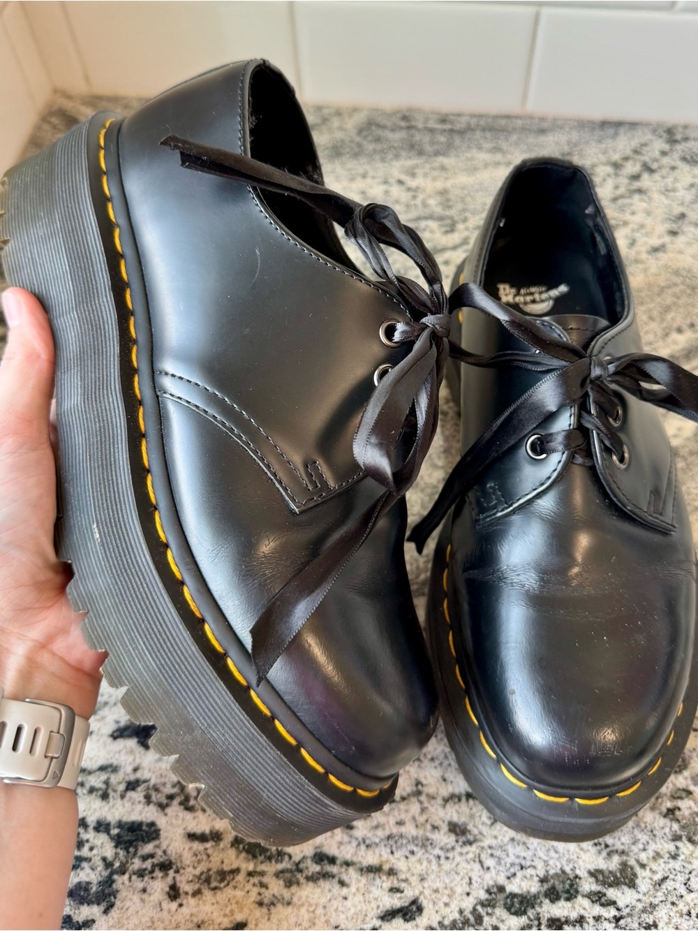 Dr. Martens 1461 Quad Smooth Leather Platform Oxfords. L 8/ EU 39. VGUC. READ